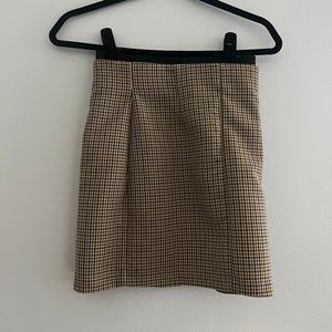 Zara - High Waisted Fitted Skirt
